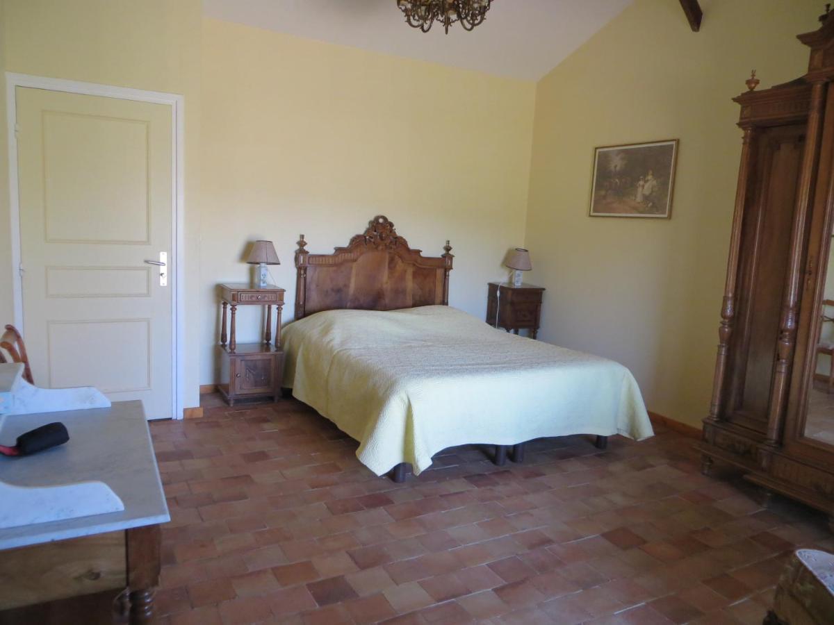 Bed and Breakfast La Vache Sur Le Toit Montagny  Esterno foto